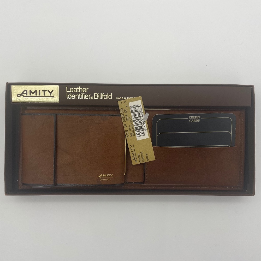 AMITY Leather Identifier Billfold ~ Brown